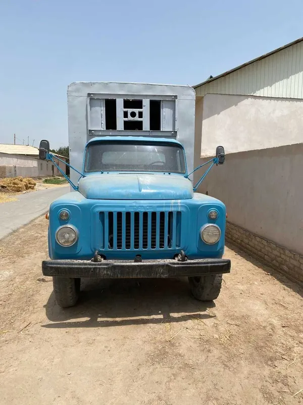 Gaz 52 yuk mashina