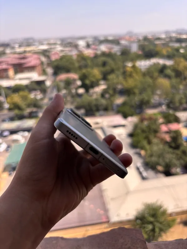 Xiaomi 14T Pro 24/512Gb 7 Xiaomi 14T Pro 24/512Gb 7