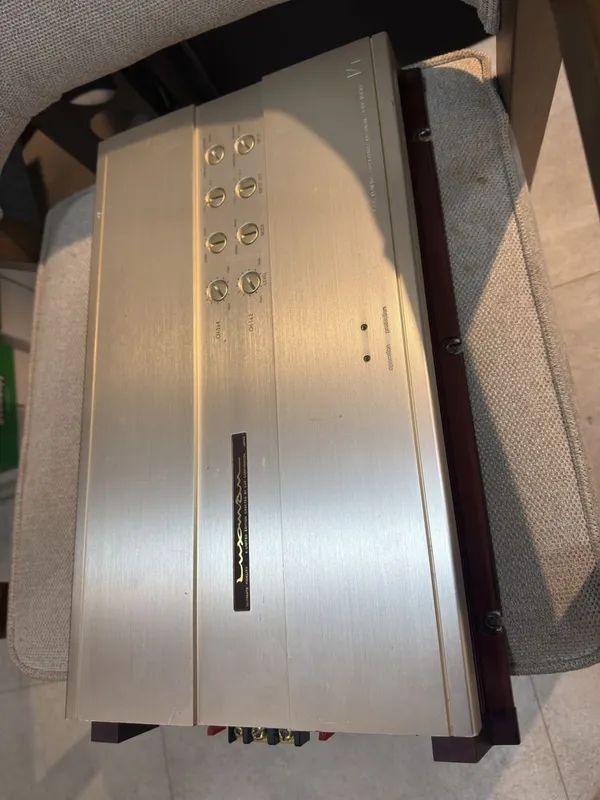 Luxman CM4050 и Luxman CM2100 — фото 2