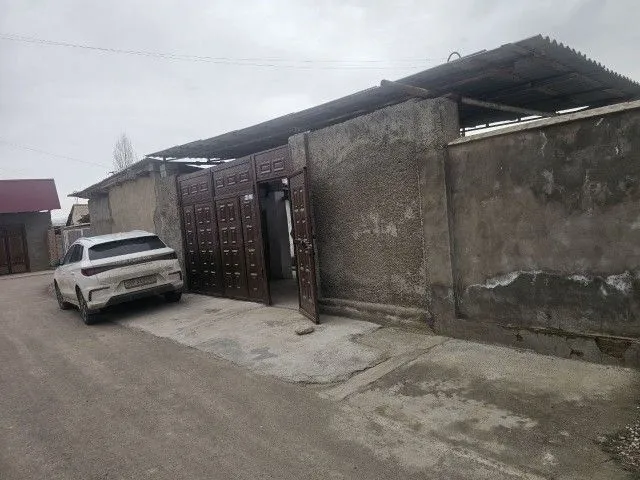 Xovli uy Sotiladi Xovli uy Sotiladi