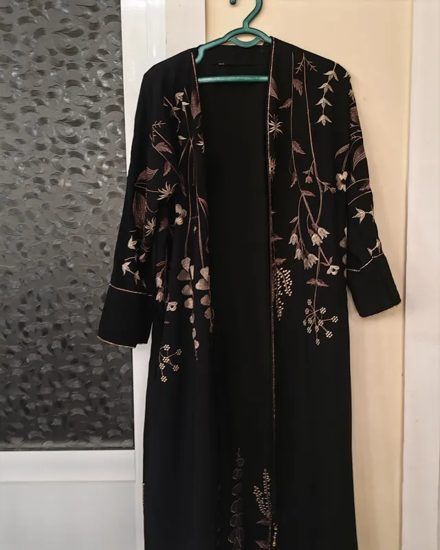 Madina abaya 4