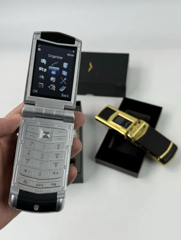 Vertu Ayxta Classik 2 SIM | Signature Yengi Dostavka bor | IPHONE 1 Vertu Ayxta Classik 2 SIM | Signature Yengi Dostavka bor | IPHONE 1