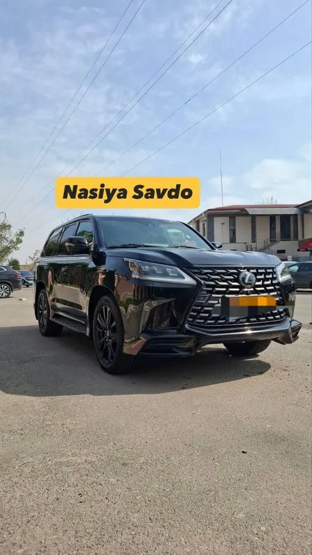 Lexus LX 570 Kuro Black Edition. Насия. савдо берлади