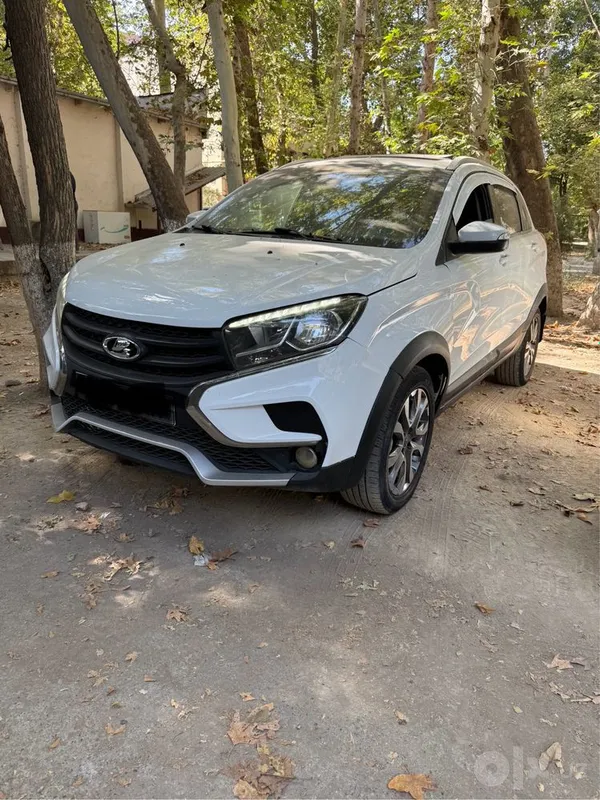 Lada XRAY CROSS 2021y. Gazi bor 1