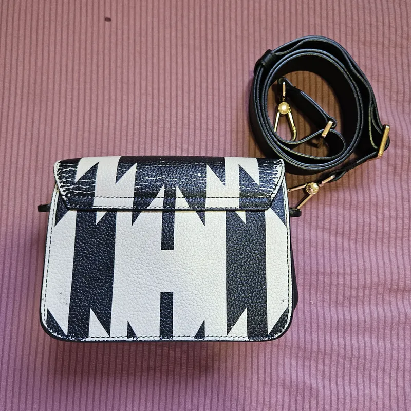 сумка "Furla Metropolis Mini Crossbody" 2 сумка "Furla Metropolis Mini Crossbody" 2