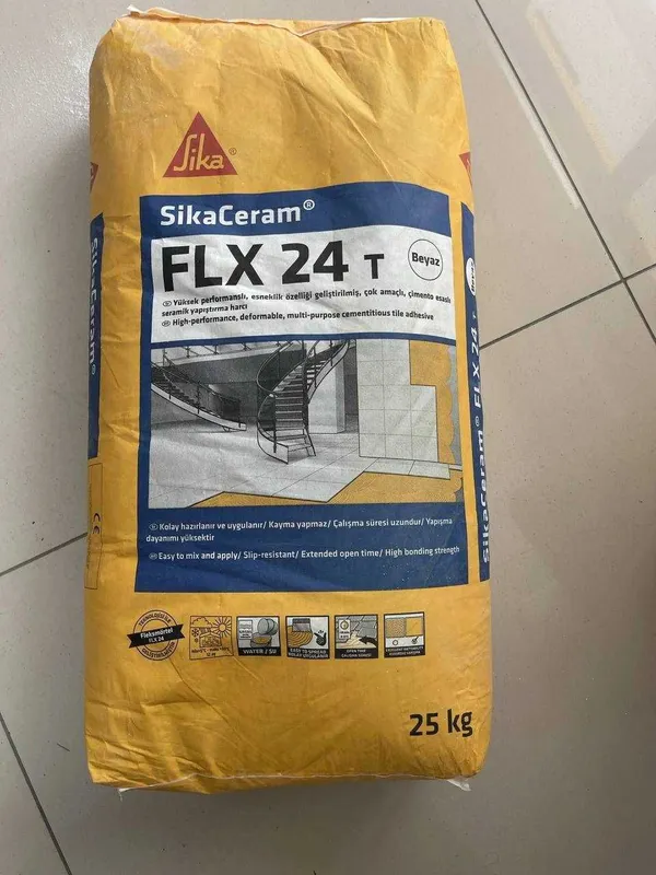 SikaCeram FLX 24 white (MasterTile FLX 24 white) 2