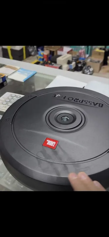Jbl bass pro hub