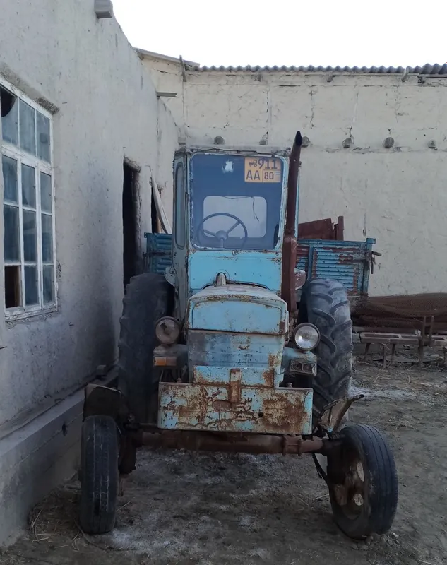 Traktor-T28 tilichka kepen chizil sotiladi 32 mln narxi