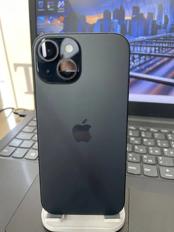 iPhone 15 128 GB (qora)