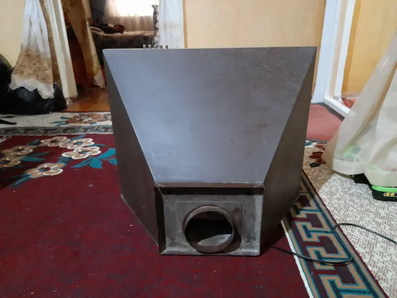 Цена договорная, вытяжка для газовой плиты 2 Цена договорная, вытяжка для газовой плиты 2