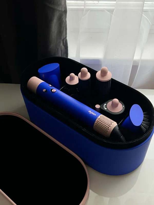 Dyson 2