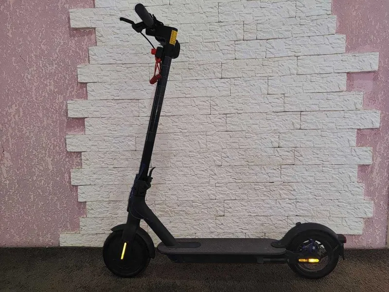 Электросамокат Xiaomi Mi Electric Scooter 3 — фото 3