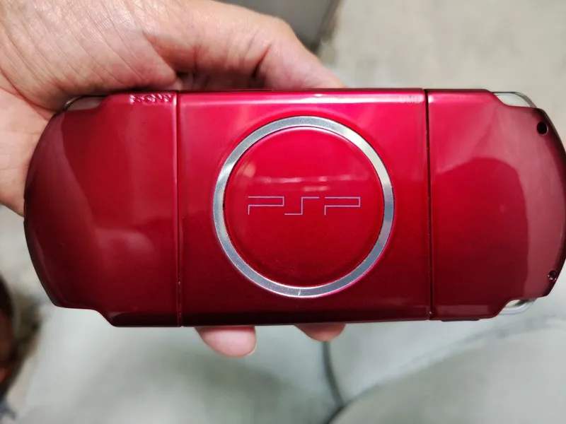 Psp 3000 Red 32gb — фото 2
