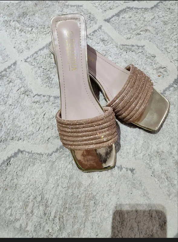 oyoq kiyimlar 3