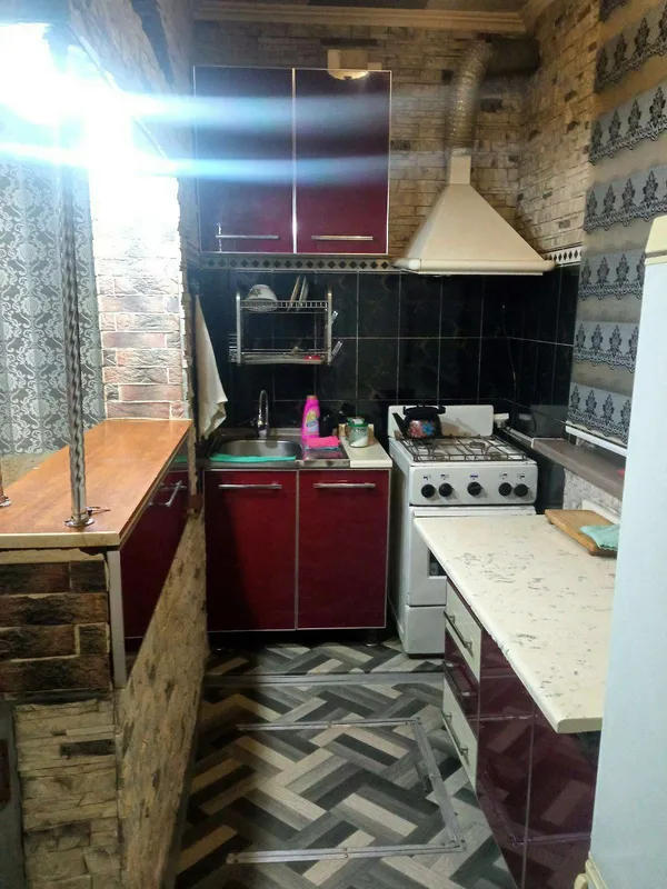 Лисунова 2 квартира 1в2 ком Кадышева базар ор-р 1 этаж — фото 3 Лисунова 2 квартира 1в2 ком Кадышева базар ор-р 1 этаж — фото 3