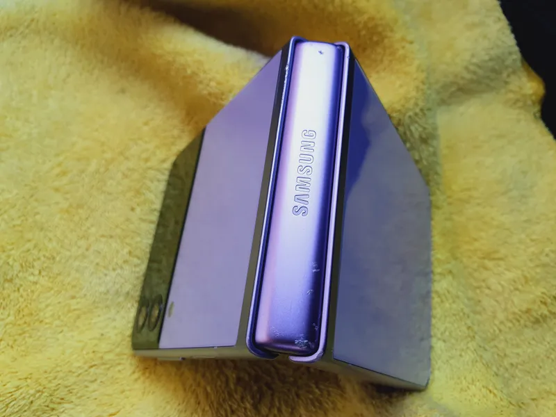 Samsung Galaxy Z Flip 3. Hotira 8/256 GB. Kafolat — фото 4