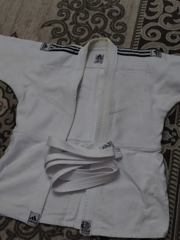 Кимоно Adidas 1 Кимоно Adidas 1