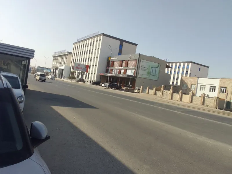 Urganch shaharida 120 kv sotiladi