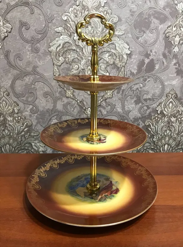 Горка десертная.Чехославакия.Цена:420.000