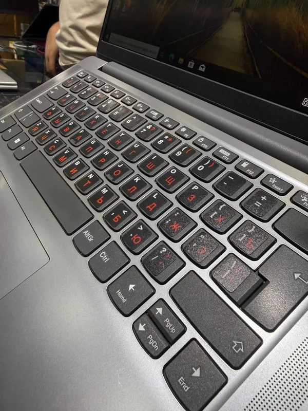 Lenovo IdeaPad Slim3 3