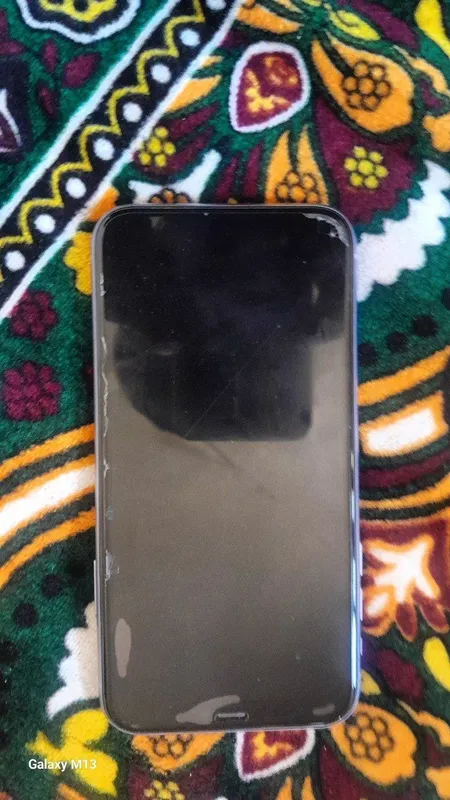 sherabod ğambur   yuzdagi stiklo ekrani yaxshi — фото 2