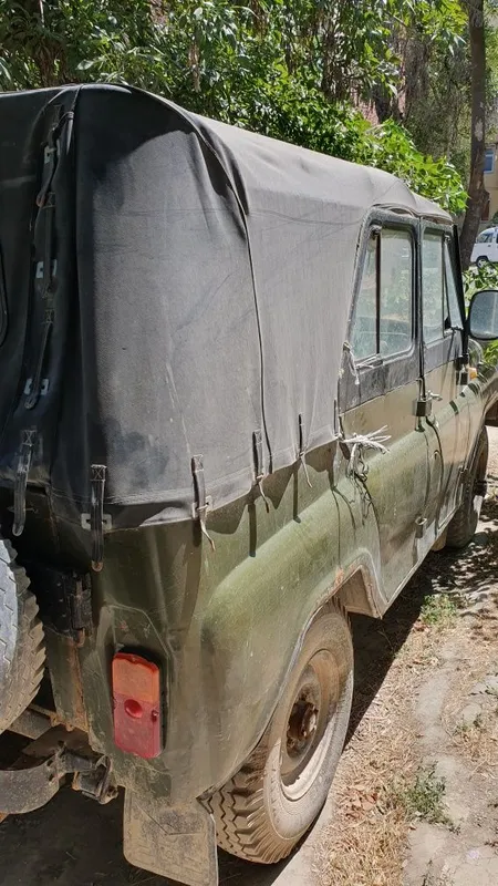 Uaz 469 sotiladi srochni 2