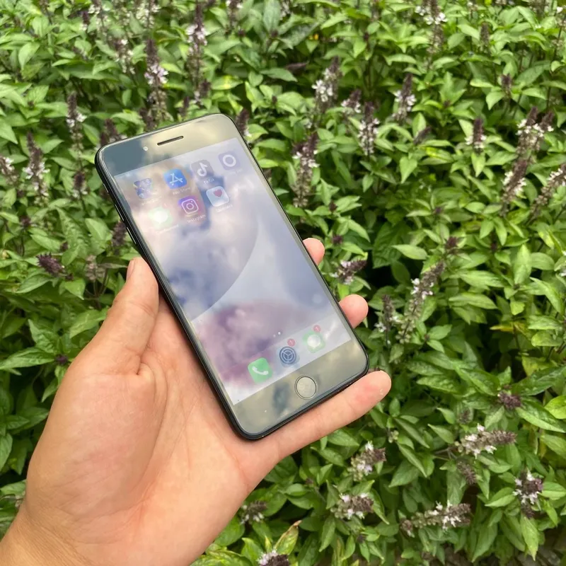 iPhone 7+ sotiladi 3 iPhone 7+ sotiladi 3