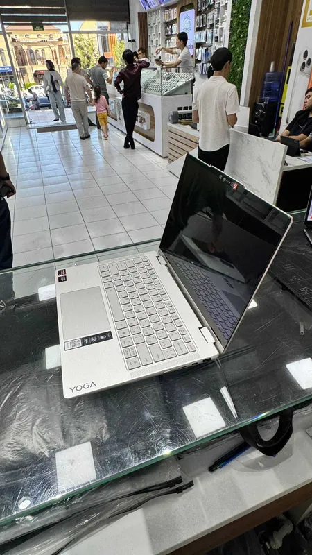 Lenova Yoga 7 AI — фото 3