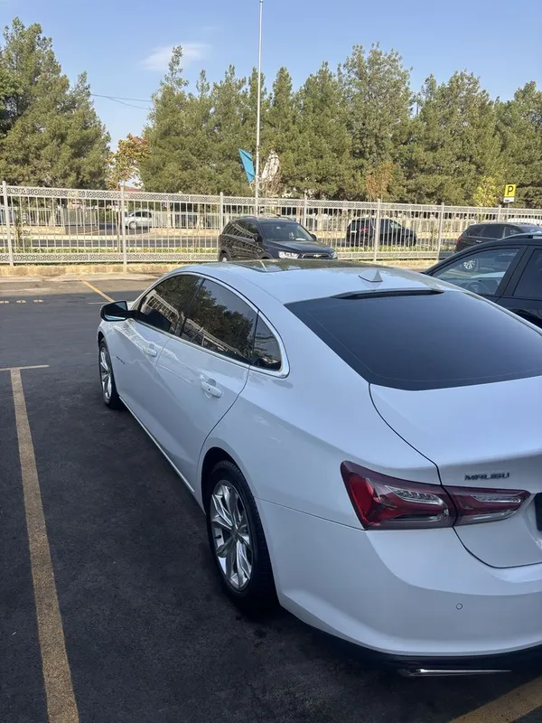 Malibu 2 2,4 2018 4 Malibu 2 2,4 2018 4