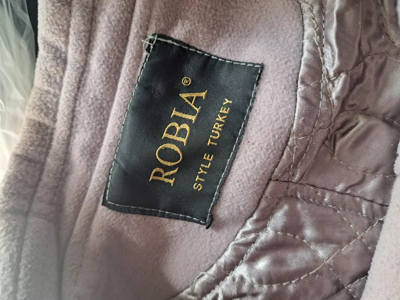 Palto ayollar uchun 44-46 4