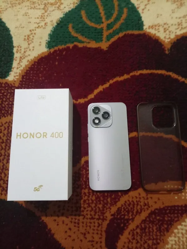 Honor- 400 8/256