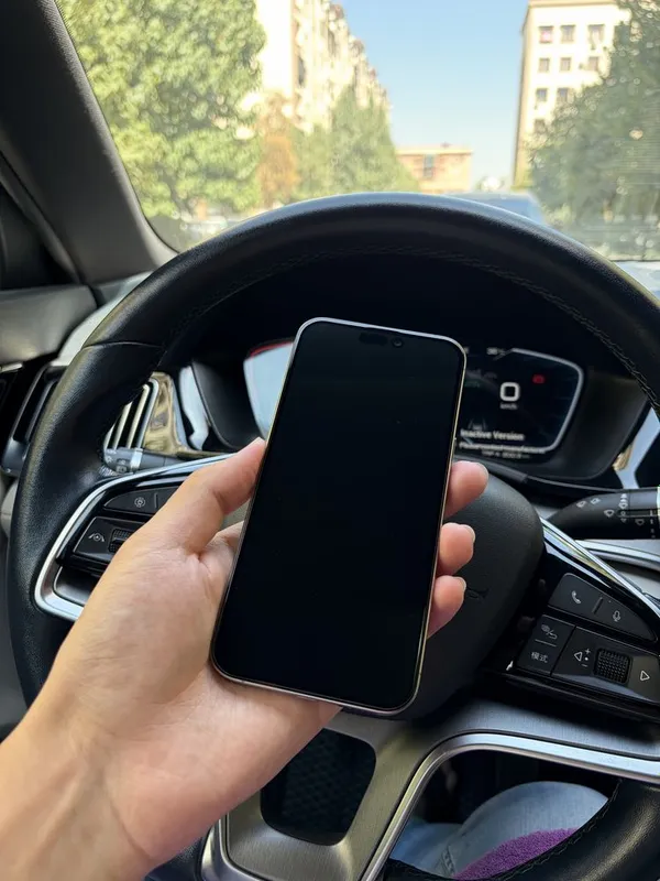 Iphone 15 Pro MAX 1