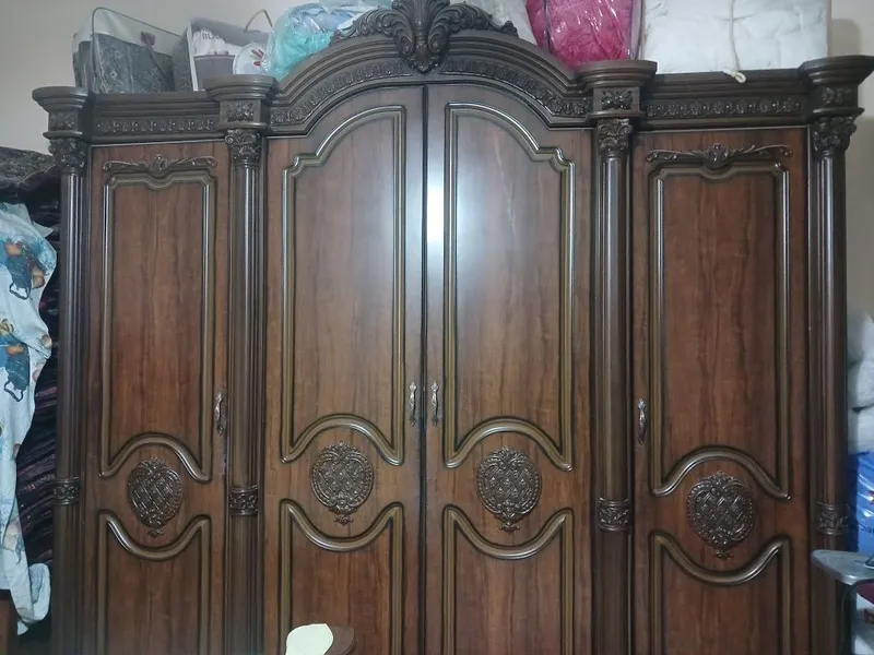 Splaniy mebella sotiladi