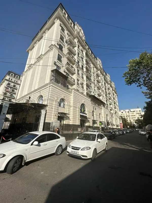 Аренда помещение ЖК Казахстан, метро Минор 244м2 1