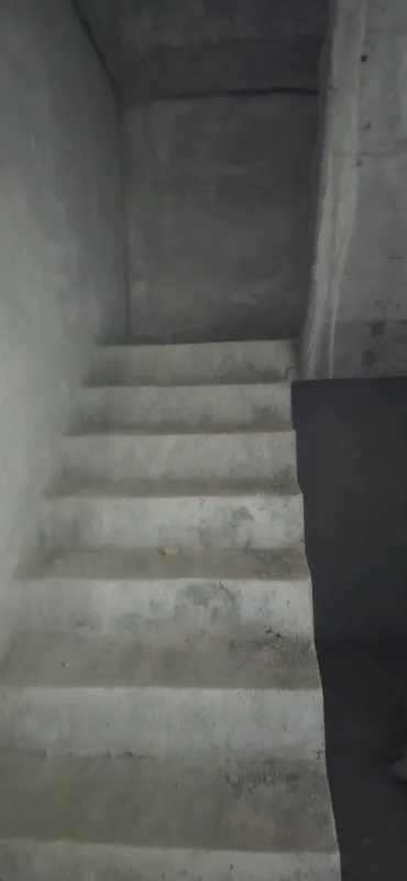 3 xonali kvartira sotiladi 5