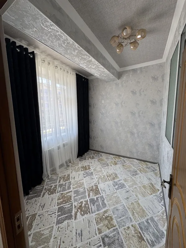 Yangi hayot uylaridan 2 xona sotiladi 5 Yangi hayot uylaridan 2 xona sotiladi 5