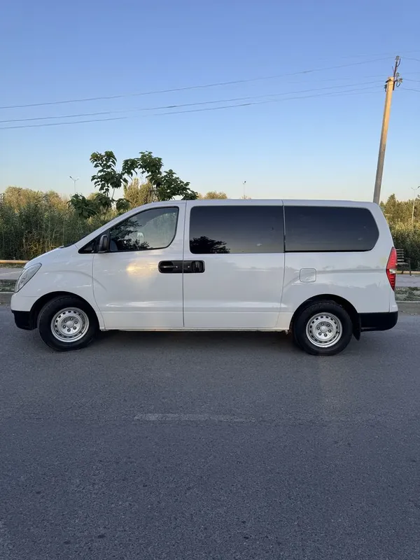 Hyundai Starex 2.4 benzin — фото 4 Hyundai Starex 2.4 benzin — фото 4