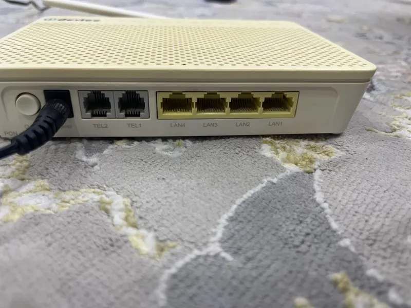 Huawei EchoLife HG8245H5 GPON Wi-Fi router sotiladi. — фото 2