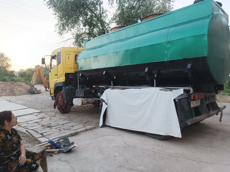 Аренда берилади водавоз 15 тоннали 2 Аренда берилади водавоз 15 тоннали 2