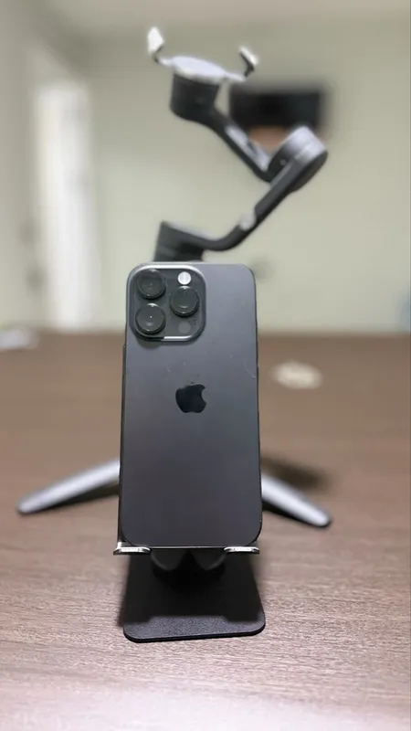 iPhone 16 pro 1TB Desert 1 iPhone 16 pro 1TB Desert 1