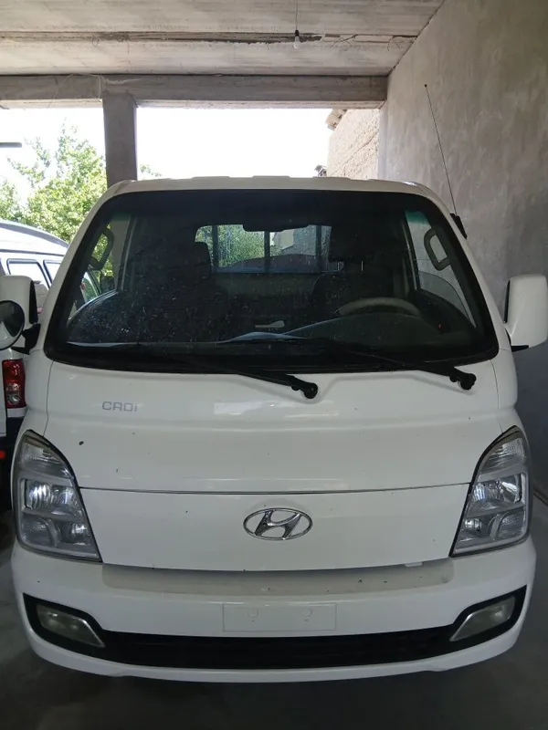 Hyundai porter 2 sotiladi 2 Hyundai porter 2 sotiladi 2