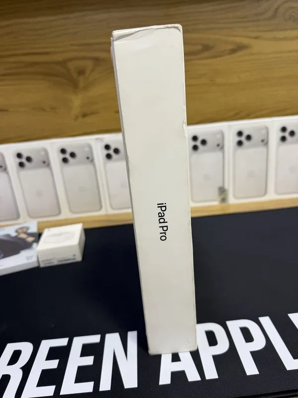 Ipad M5 pro 13 dyum E sim 256 gb — фото 2