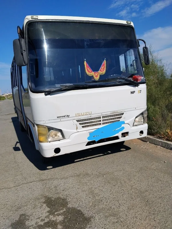 Автобус Исудзу Isuzu SAZ NP37