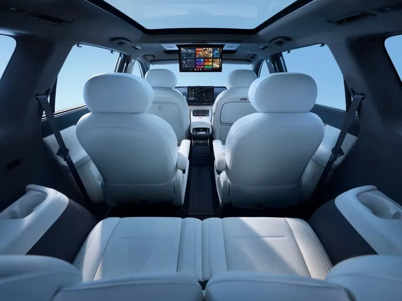 Vip Taxi xizmati. Вип такси на комфортабельном автомобиле — фото 3