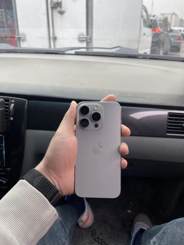 iPhone 15 Pro 1