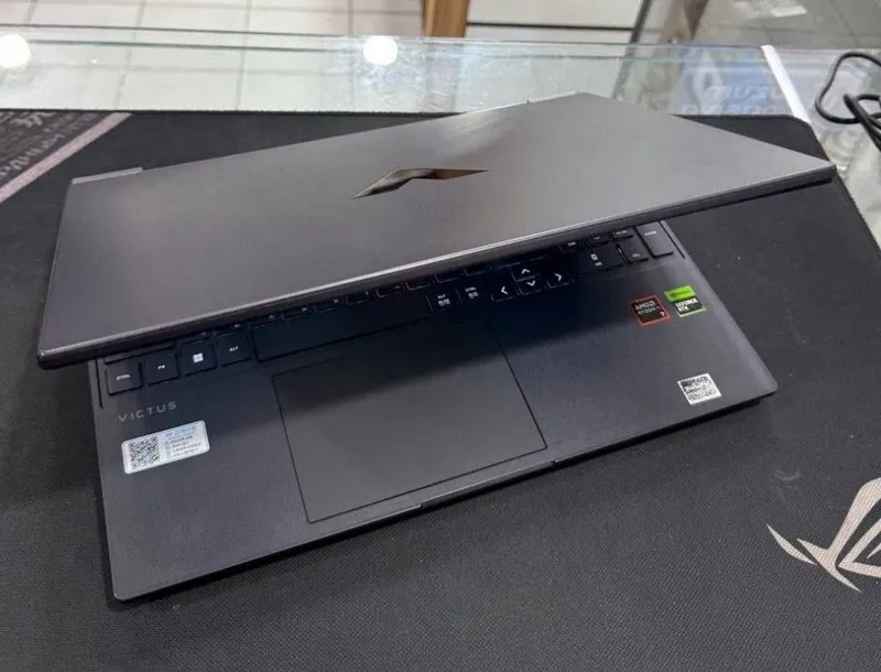 HP Victus Geming