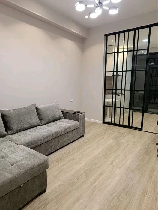 ПРОДАЮ КВАРТИРУ В НОВОСТРОЙКЕ 32,35м2 с евроремонт — фото 1