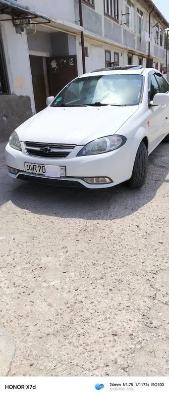 Gentra sotiladi xolati ideal akuratniy xaydalgan 2 Gentra sotiladi xolati ideal akuratniy xaydalgan 2