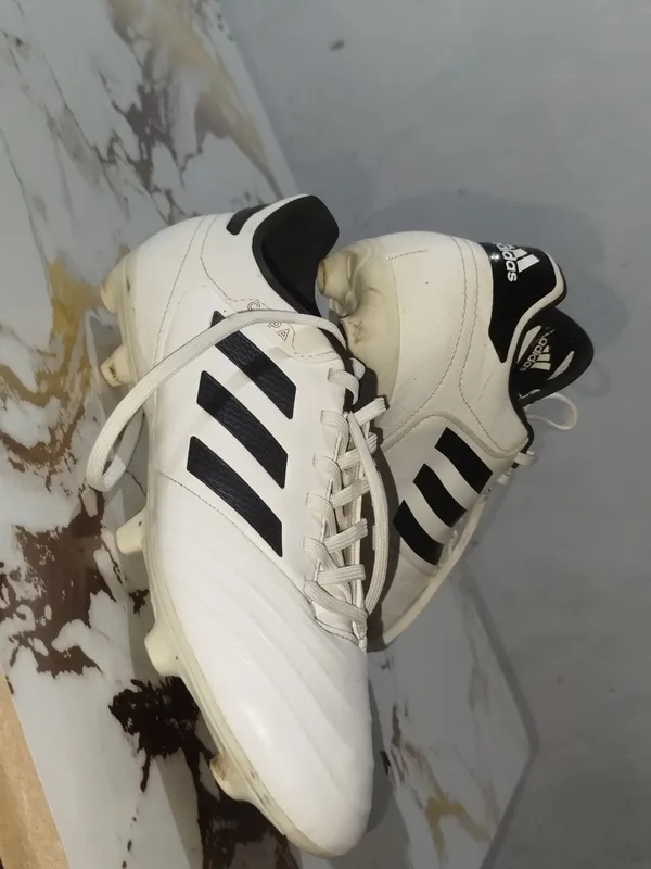 Adidas shoes orginal 2
