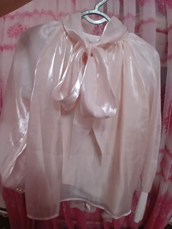 Organza kofta hali yangi 1 martta kiyilgan 1